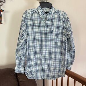 Ariat longe sleeve with collar n button up pro series shirt